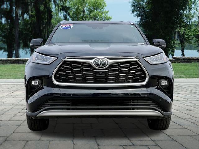 2023 Toyota Highlander Platinum