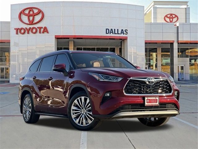 2023 Toyota Highlander Platinum