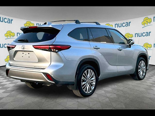 2023 Toyota Highlander Platinum