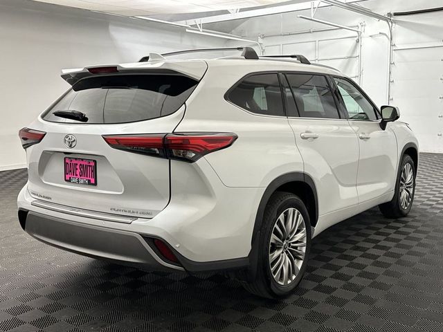 2023 Toyota Highlander Platinum