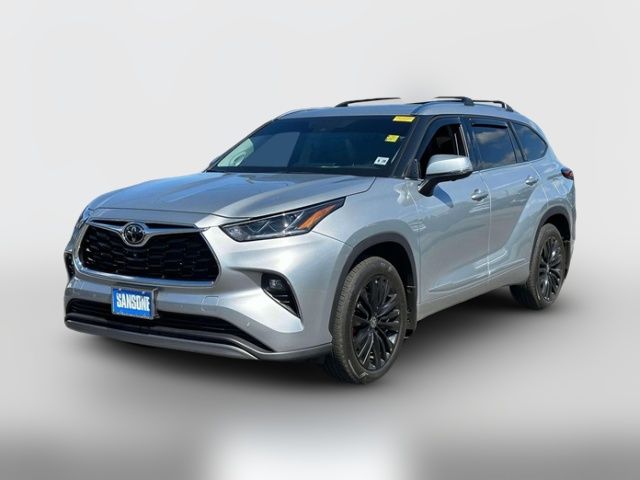 2023 Toyota Highlander Platinum