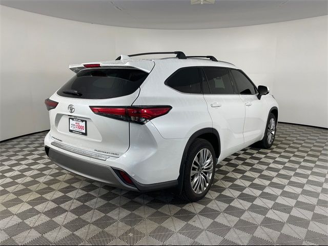 2023 Toyota Highlander Platinum