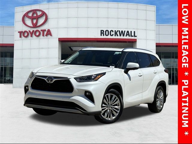 2023 Toyota Highlander Platinum