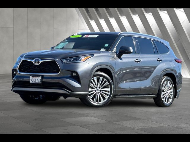 2023 Toyota Highlander Platinum