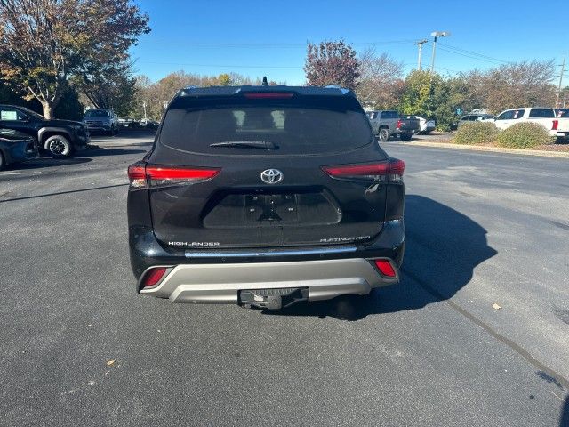 2023 Toyota Highlander Platinum