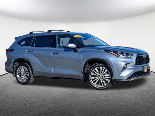 2023 Toyota Highlander Platinum