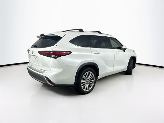 2023 Toyota Highlander Platinum