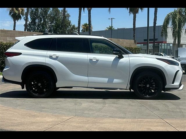 2023 Toyota Highlander XSE