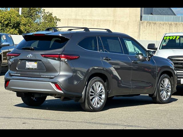 2023 Toyota Highlander Platinum