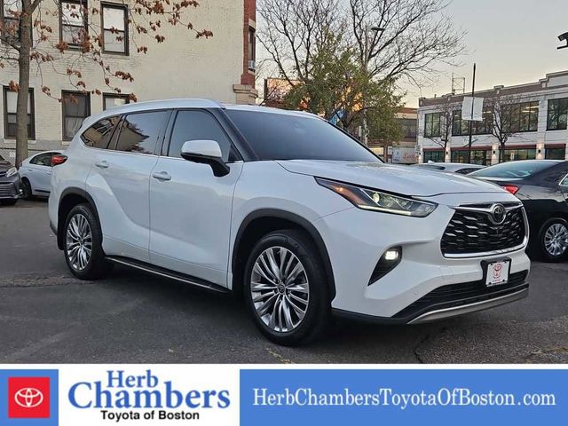 2023 Toyota Highlander Platinum