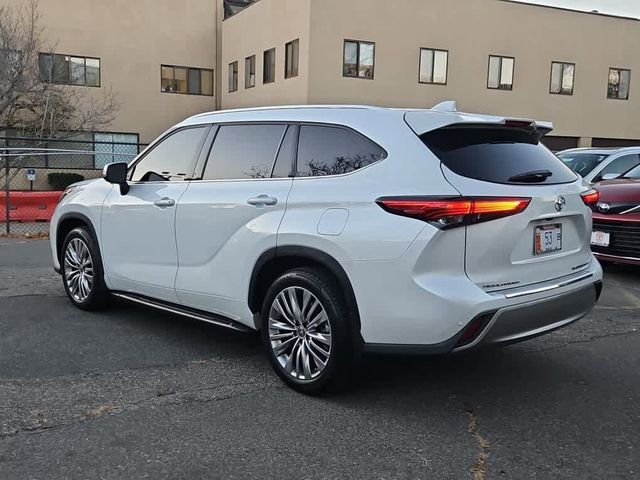 2023 Toyota Highlander Platinum