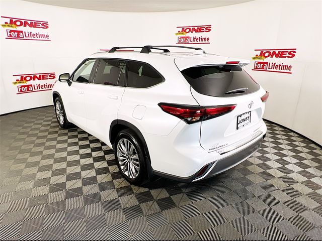 2023 Toyota Highlander Platinum