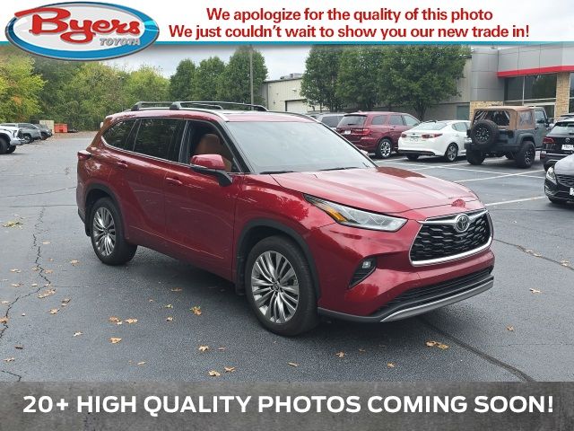 2023 Toyota Highlander Platinum