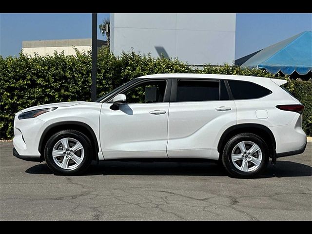 2023 Toyota Highlander Platinum