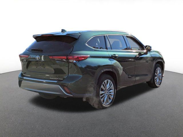 2023 Toyota Highlander Platinum