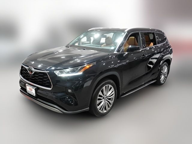 2023 Toyota Highlander Platinum