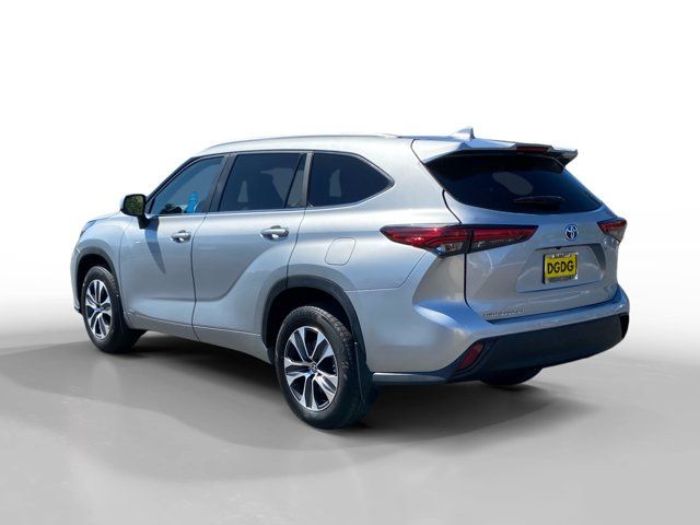 2023 Toyota Highlander Hybrid XLE