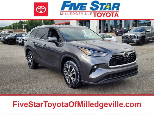 2023 Toyota Highlander L