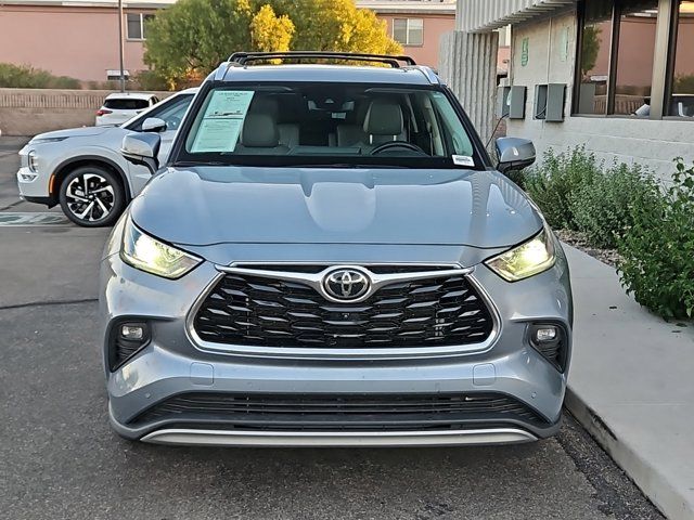 2023 Toyota Highlander Platinum