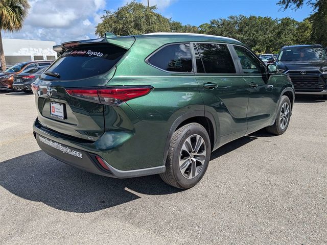 2023 Toyota Highlander XLE