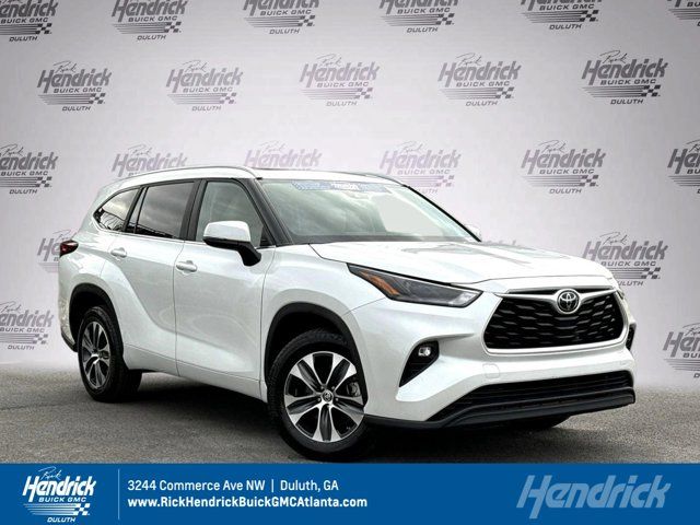 2023 Toyota Highlander XLE