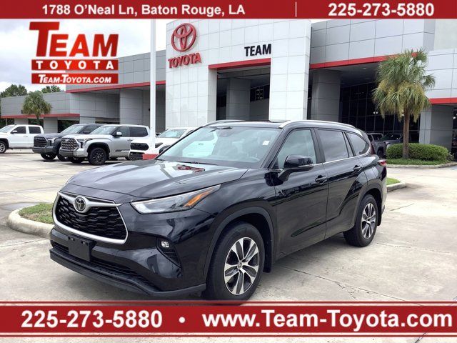 2023 Toyota Highlander XLE