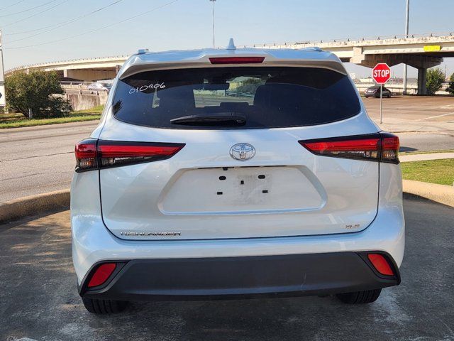 2023 Toyota Highlander XLE