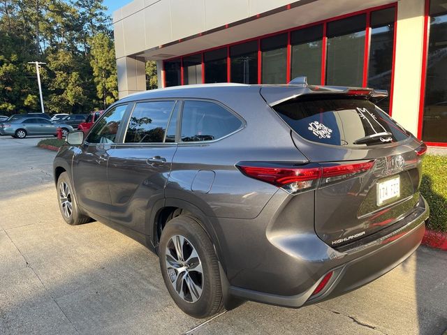 2023 Toyota Highlander XLE