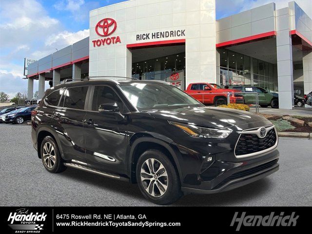 2023 Toyota Highlander XLE