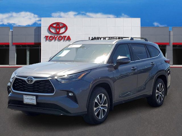 2023 Toyota Highlander XLE