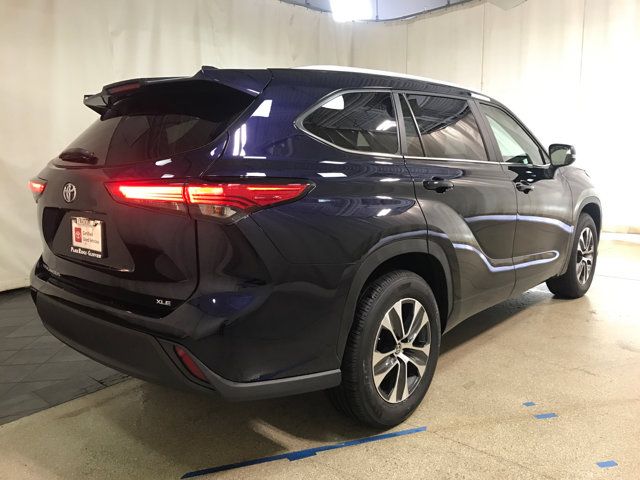 2023 Toyota Highlander XLE