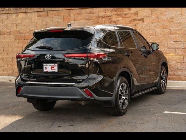 2023 Toyota Highlander XLE