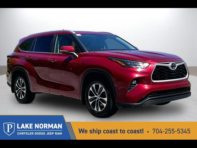 2023 Toyota Highlander XLE