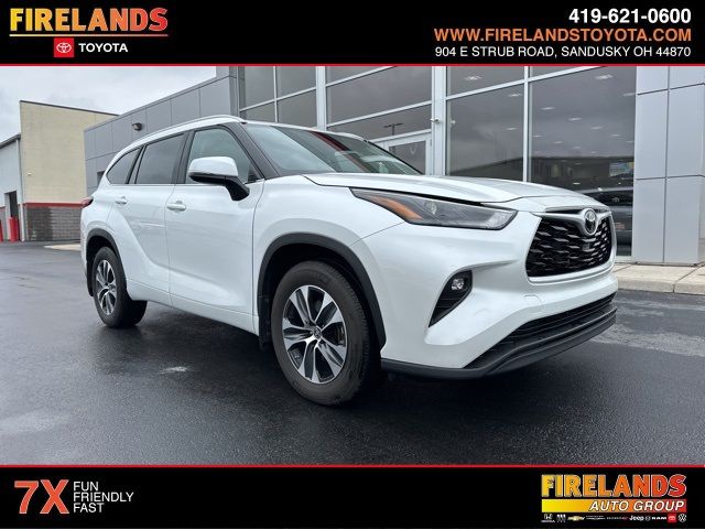 2023 Toyota Highlander L