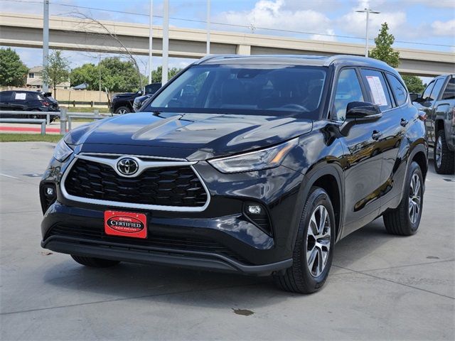 2023 Toyota Highlander XLE