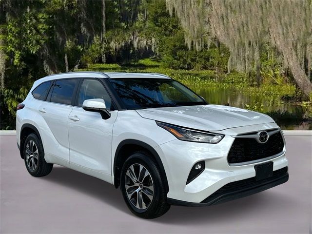 2023 Toyota Highlander L