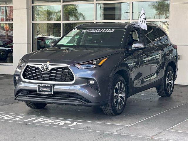 2023 Toyota Highlander XLE