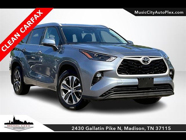 2023 Toyota Highlander XLE