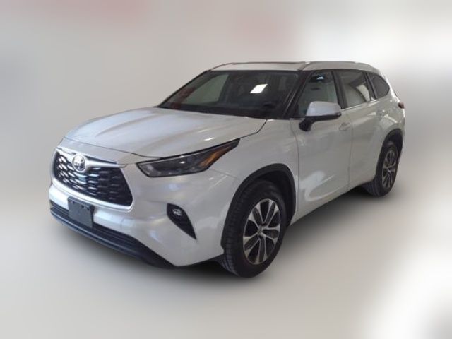 2023 Toyota Highlander XLE