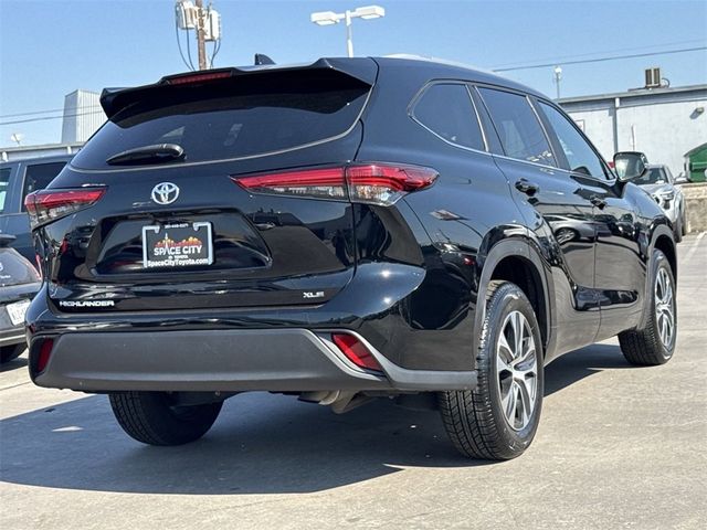 2023 Toyota Highlander XLE