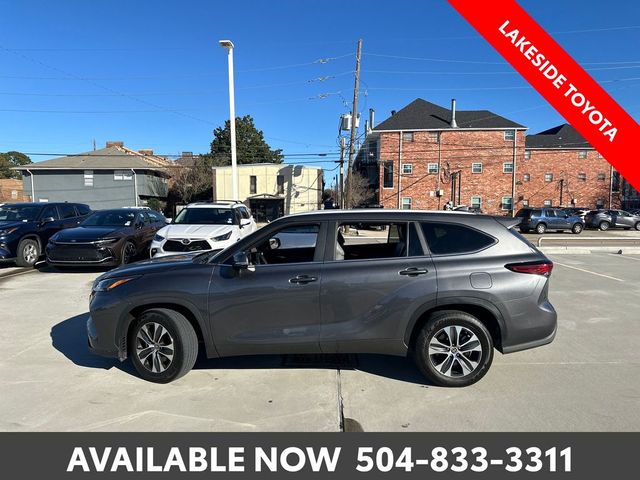 2023 Toyota Highlander L