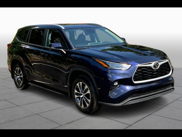 2023 Toyota Highlander XLE