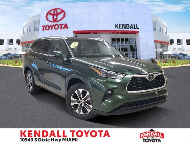 2023 Toyota Highlander L