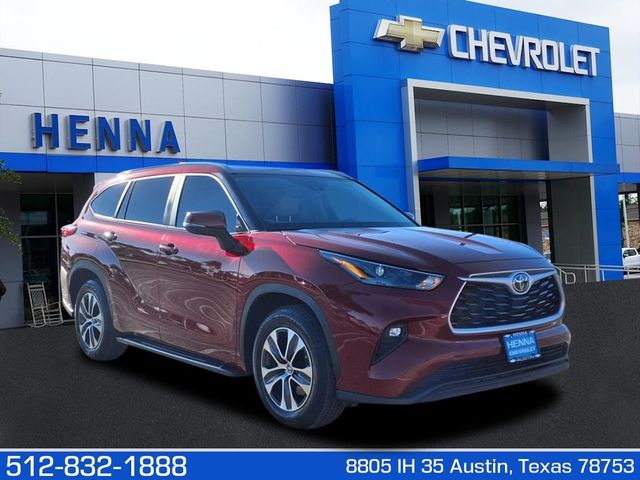 2023 Toyota Highlander XLE