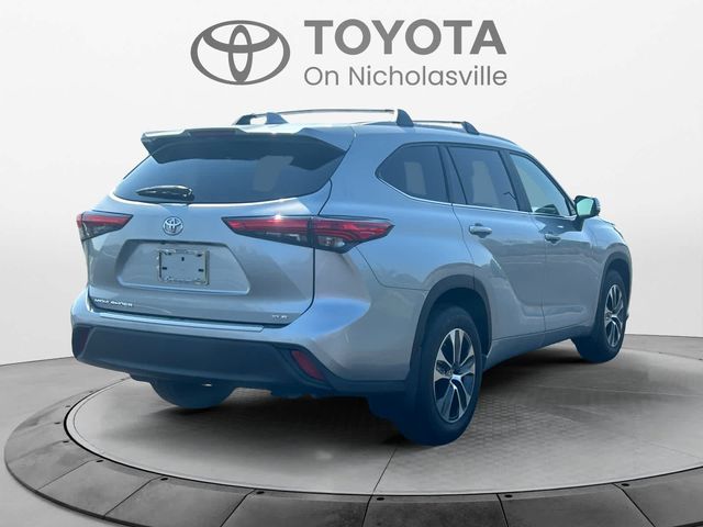 2023 Toyota Highlander XLE