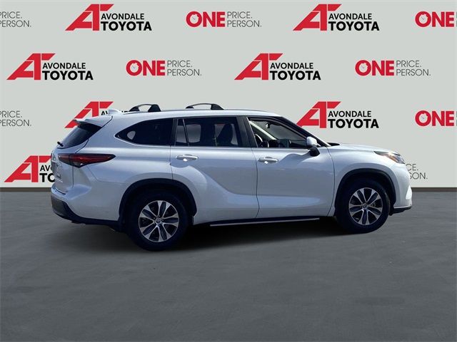 2023 Toyota Highlander XLE