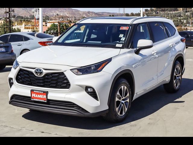 2023 Toyota Highlander XLE