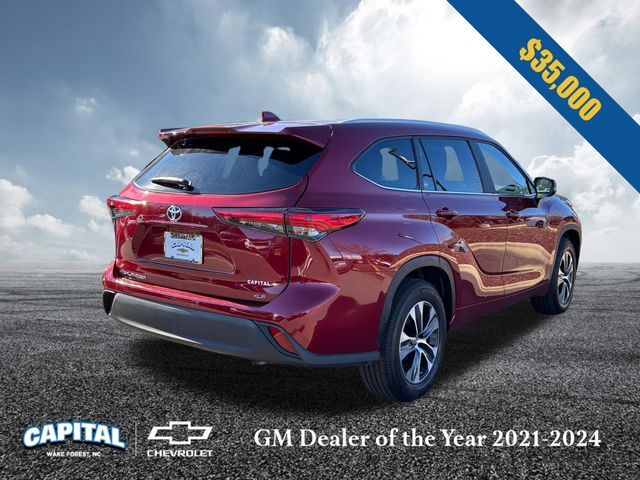 2023 Toyota Highlander L