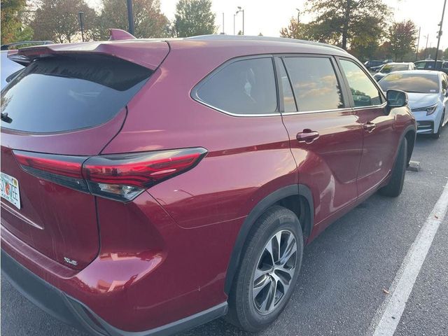 2023 Toyota Highlander XLE