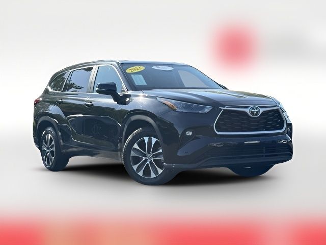 2023 Toyota Highlander L